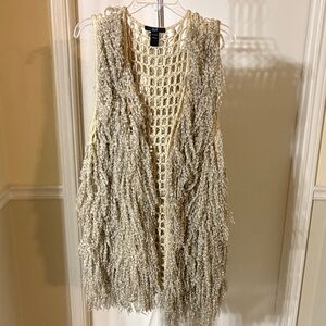 Rain Cream Knit Vest with Fringe